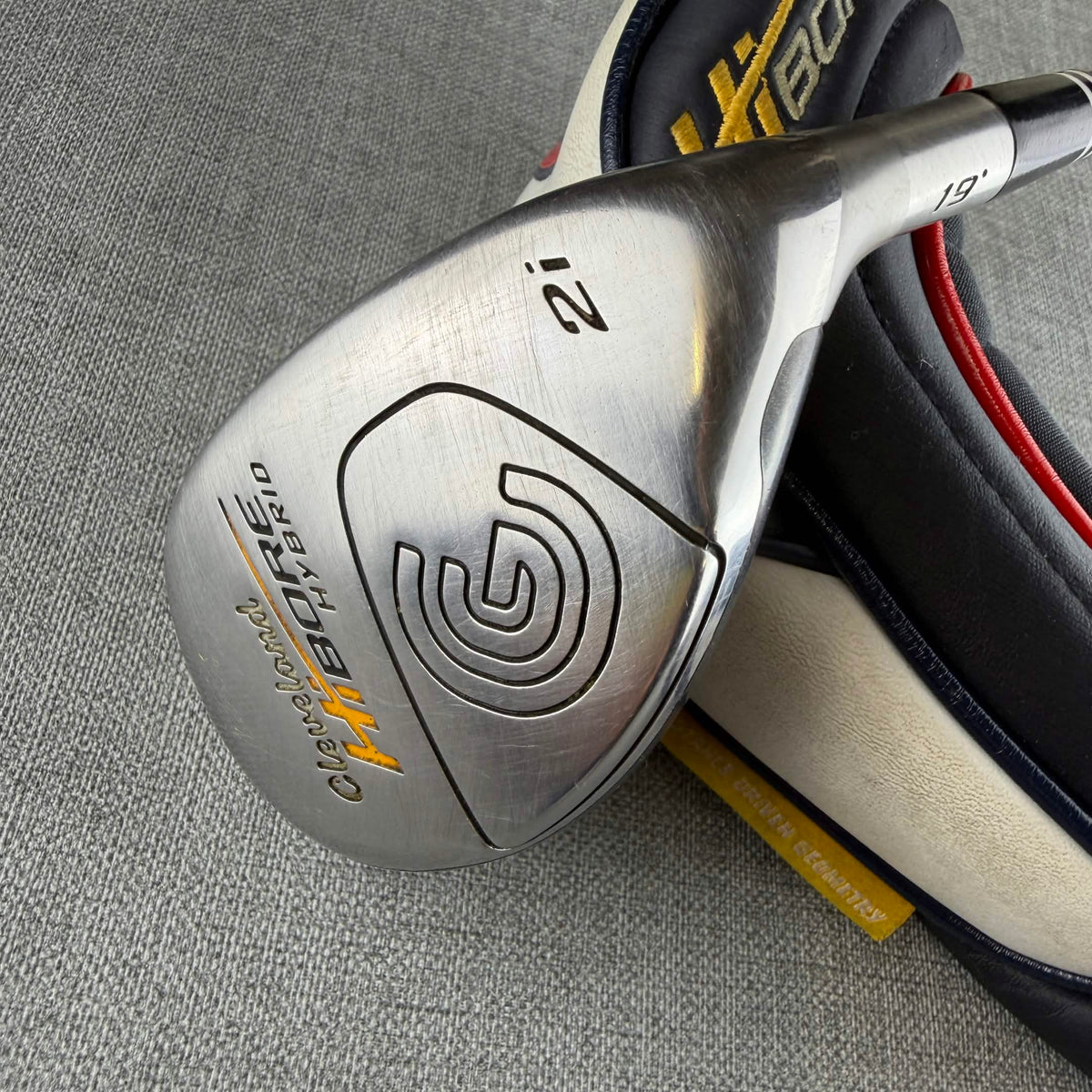 Cleveland HiBore Hybrid Hybrid - Regular Flex / 19 Degree