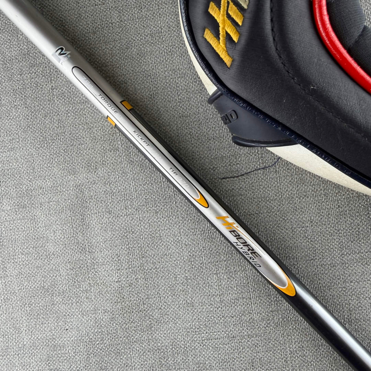 Cleveland HiBore Hybrid Hybrid - Regular Flex / 19 Degree