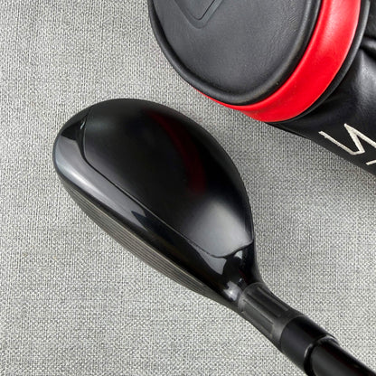 Taylormade Stealth Hybrid - Stiff Flex / 19 Degree