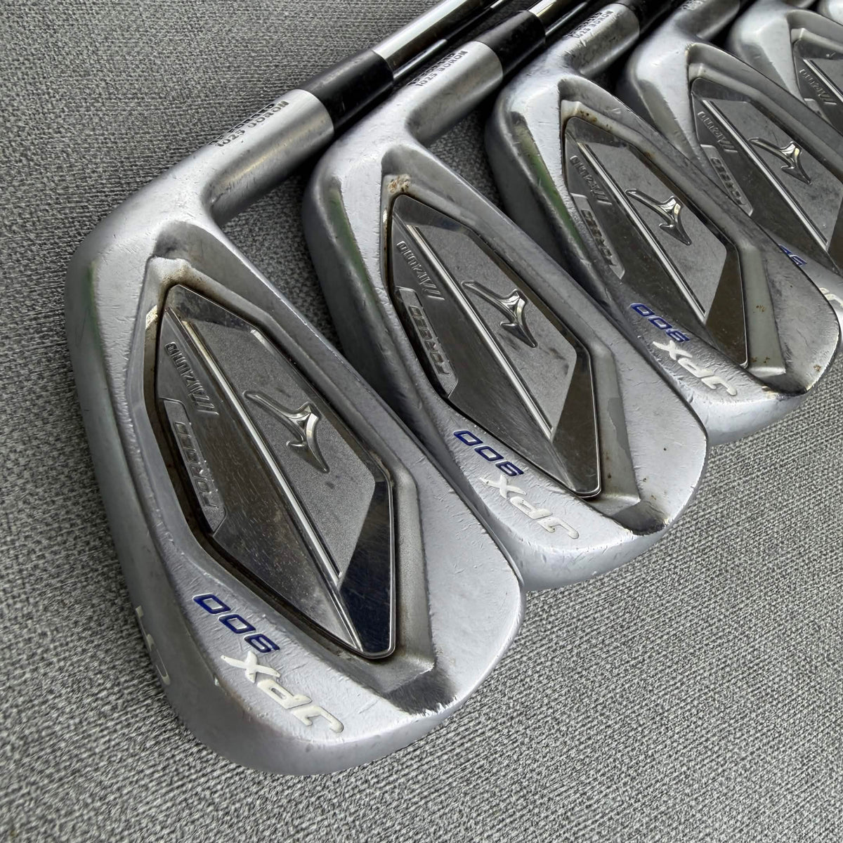 Mizuno JPX 900 Irons - Regular  Flex / 5-PW
