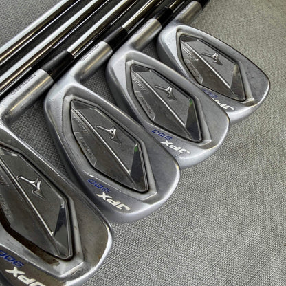 Mizuno JPX 900 Irons - Regular  Flex / 5-PW
