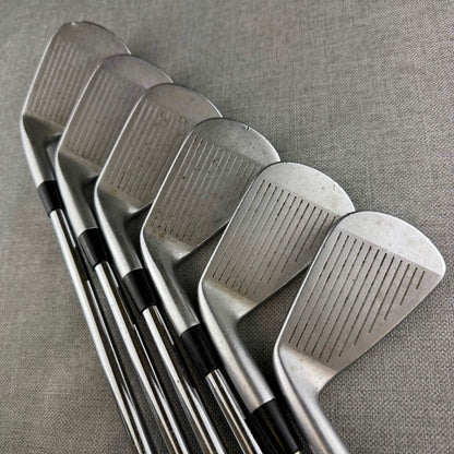 Mizuno JPX 900 Irons - Regular  Flex / 5-PW