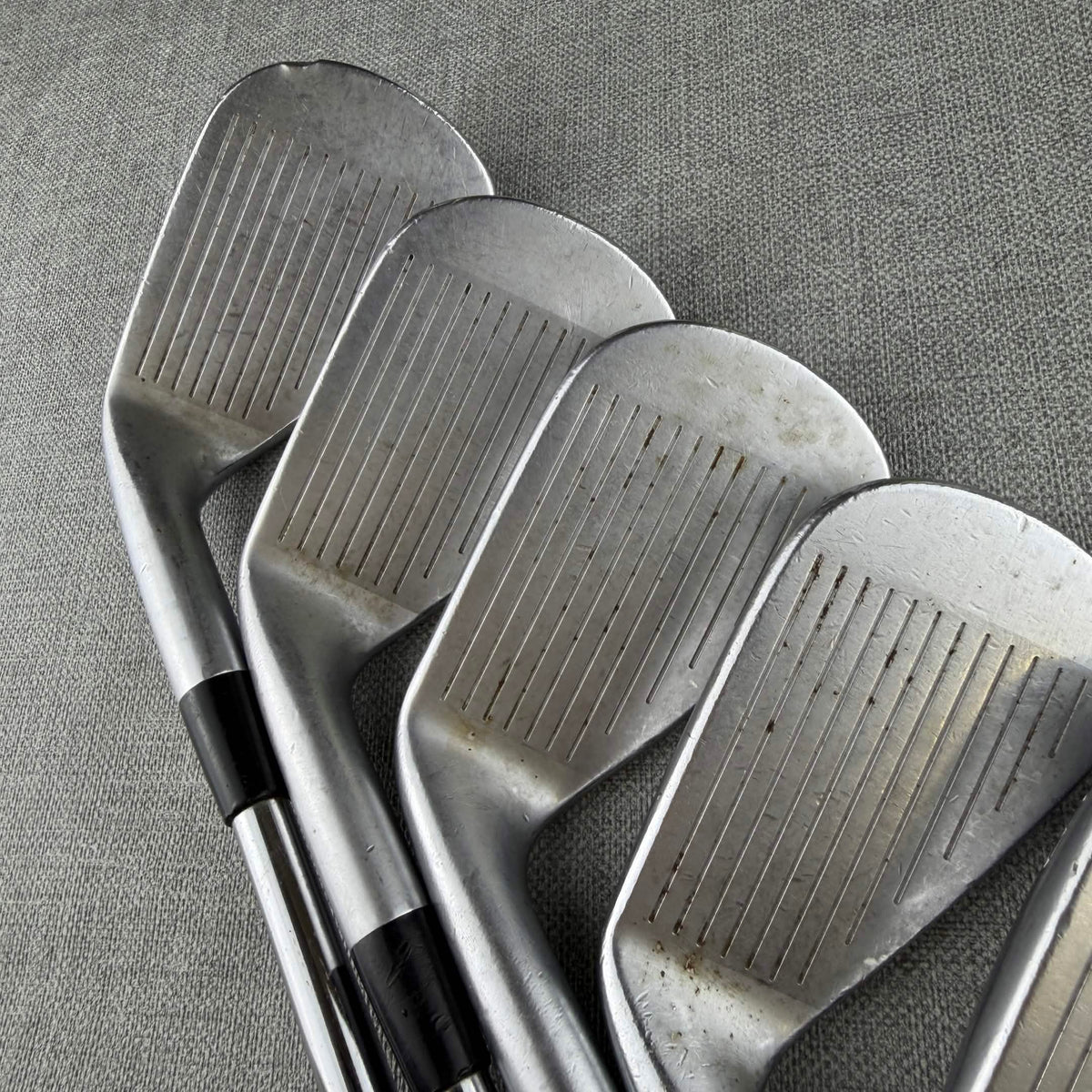 Mizuno JPX 900 Irons - Regular  Flex / 5-PW