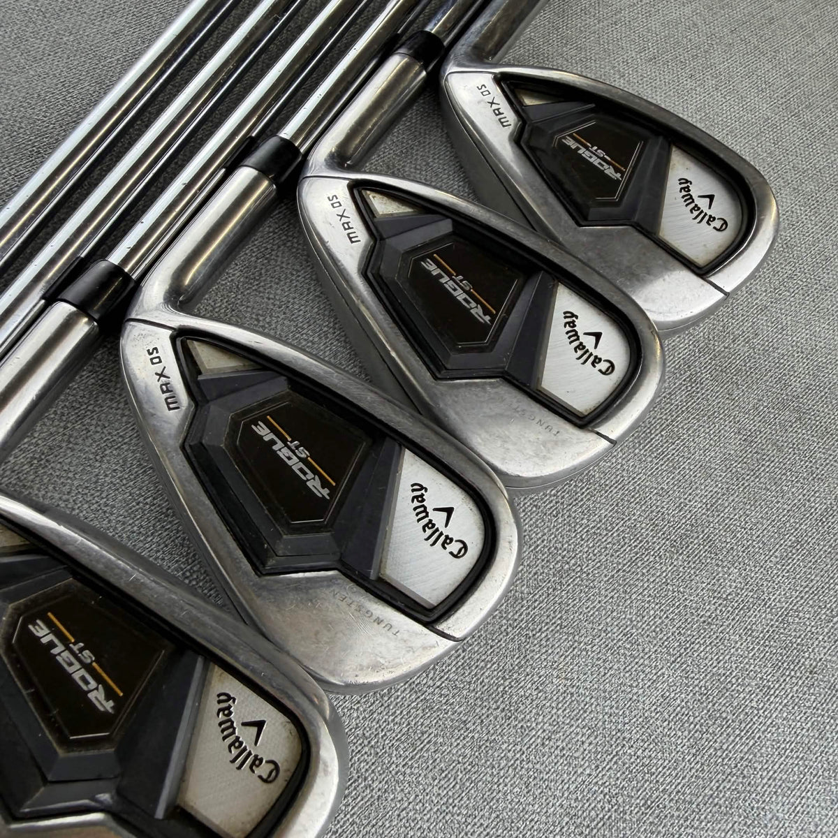 Callaway Rogue ST Irons - Regular  Flex / 5-PW