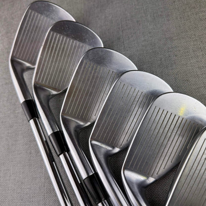 Mizuno JPX 800 Irons - Stiff Flex / 4-SW
